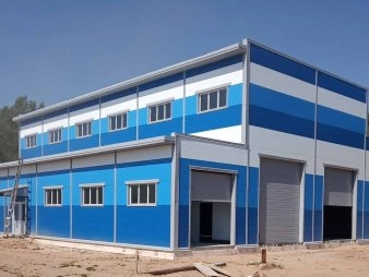 Грузовое СТО из сэндвич-панелей